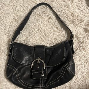 Vintage Coach Soho Flap black leather shoulder bag